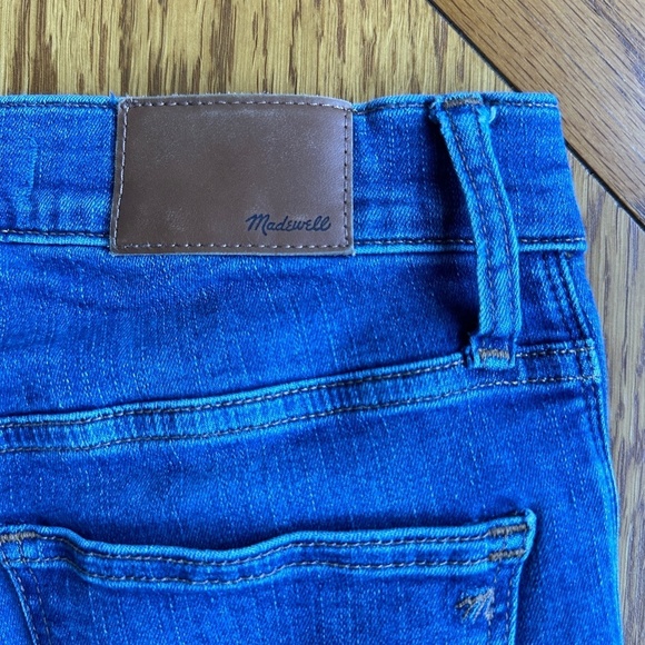 *MADEWELL* Medium Wash 9" Mid Rise Skinny Jeans Size 25 - Picture 5 of 9